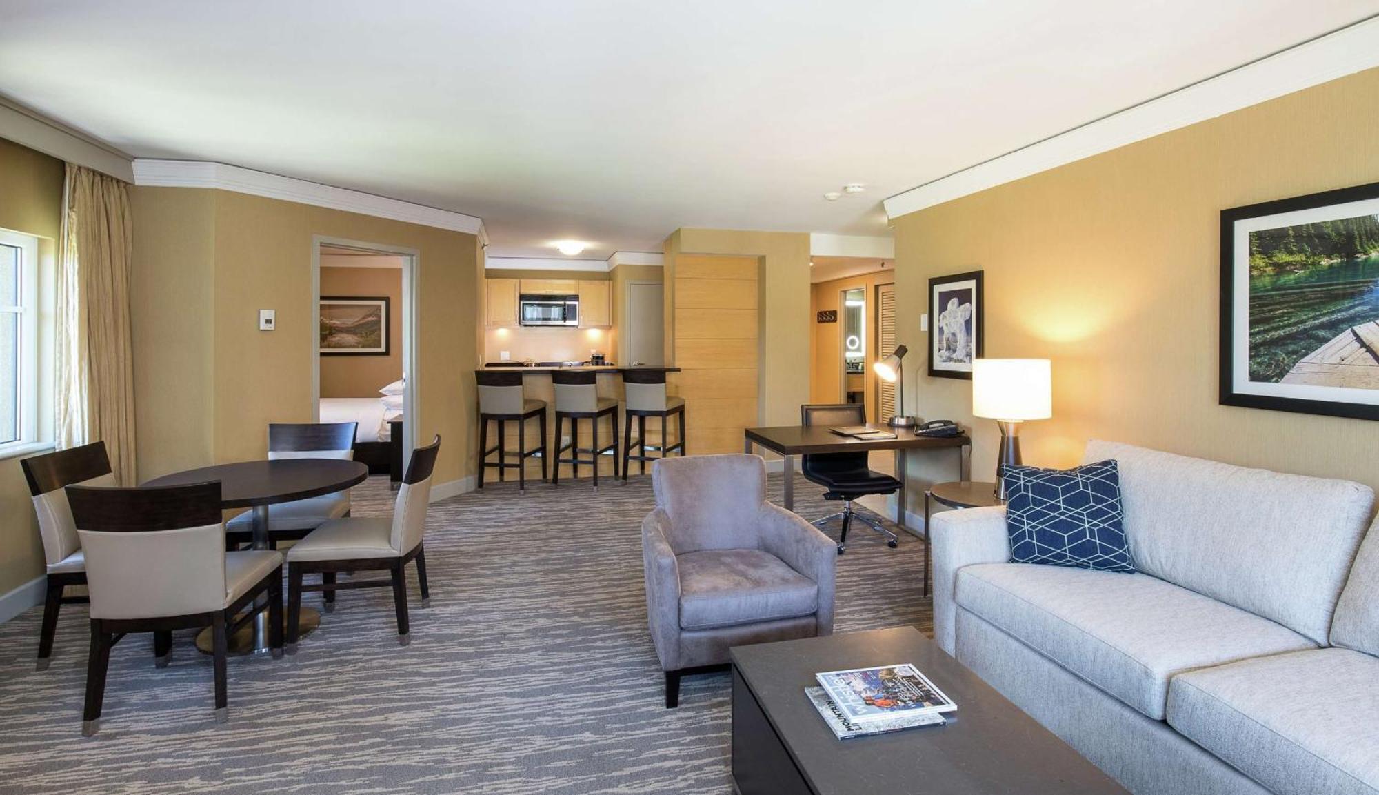 Hilton Whistler Resort & Spa Esterno foto