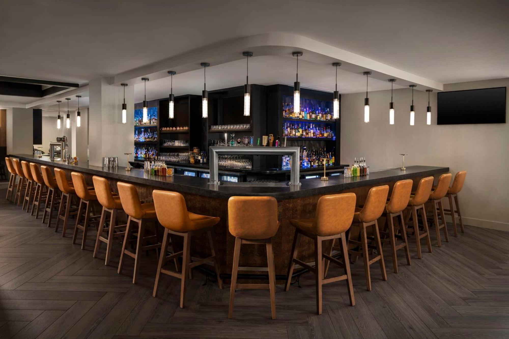 Hilton Whistler Resort & Spa Esterno foto