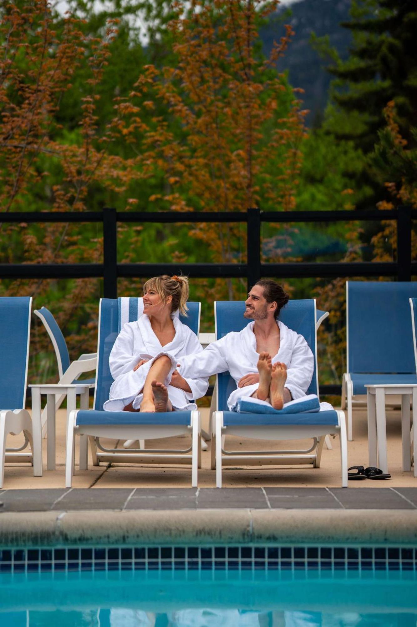 Hilton Whistler Resort & Spa Esterno foto